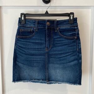 AMERICAN EAGLE mini high rise jean skirt